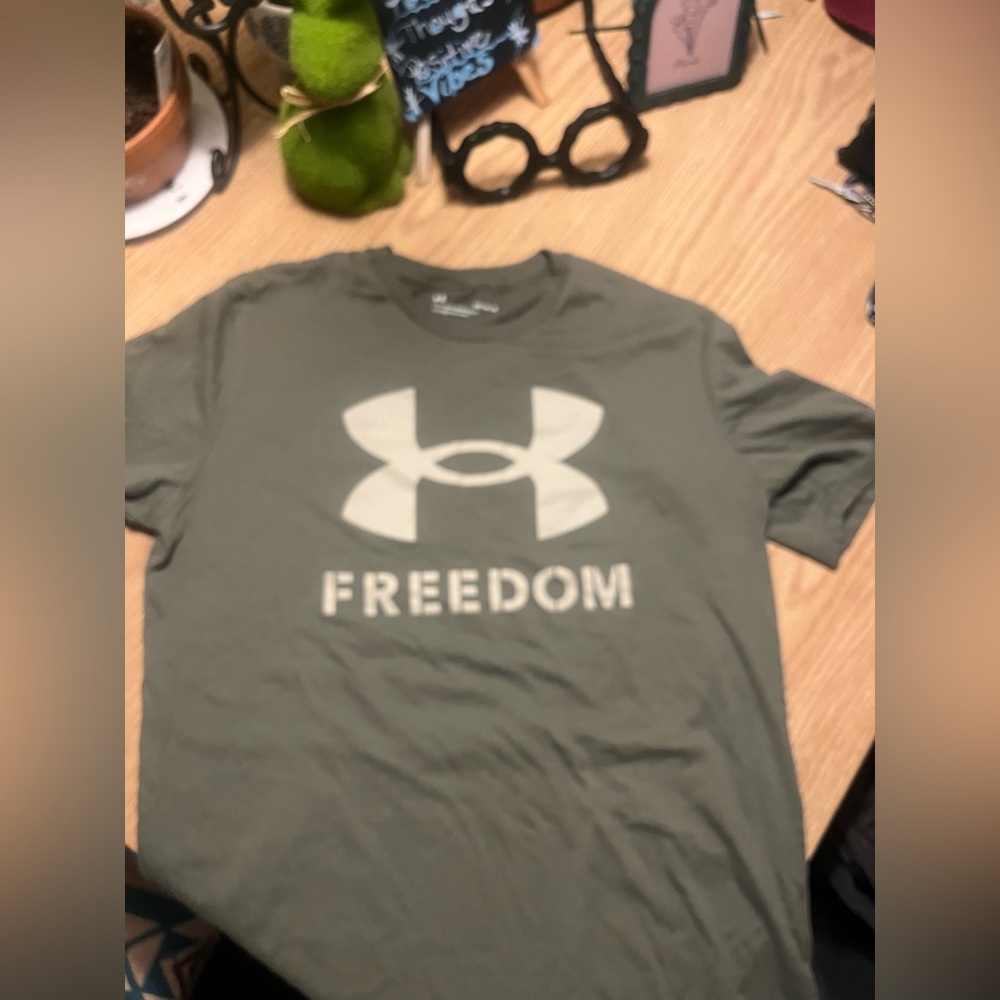 Under Armour Men's Khaki Freedom Tee